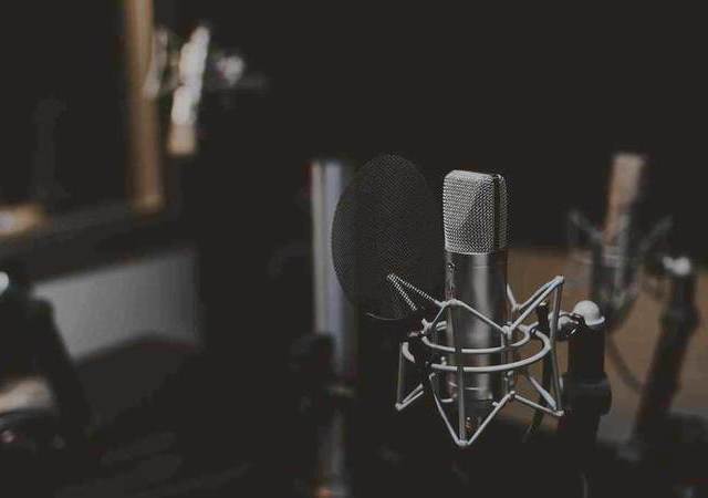 microphone